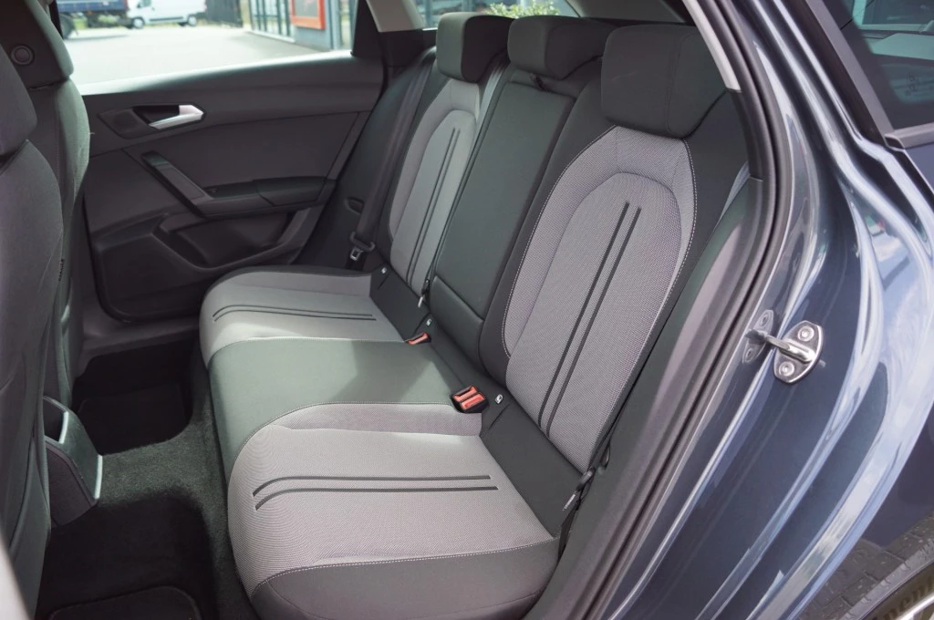 SEAT Leon – foto 36