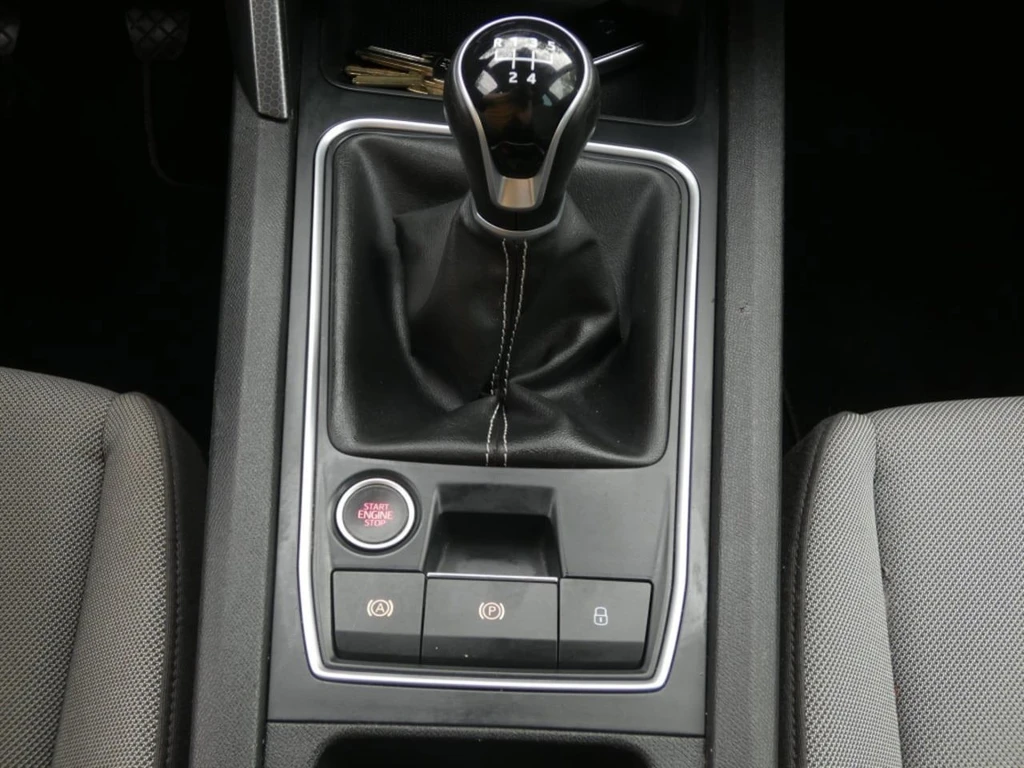 SEAT Leon – foto 28