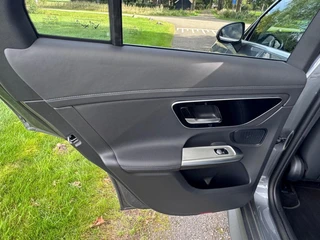 Mercedes-Benz GLC – thumbnail 22