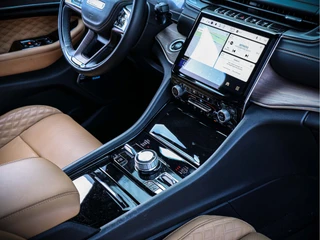 Jeep Grand Cherokee – thumbnail 15