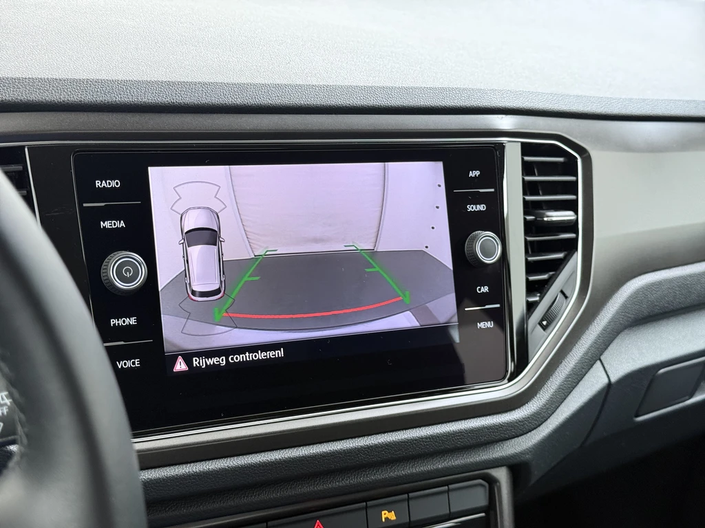 Volkswagen T-Roc – foto 16