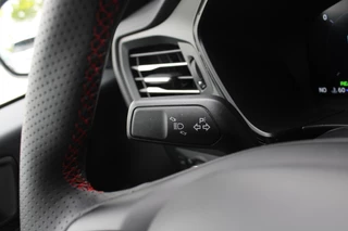 Ford Kuga – thumbnail 27