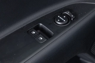 Kia Stonic – thumbnail 17
