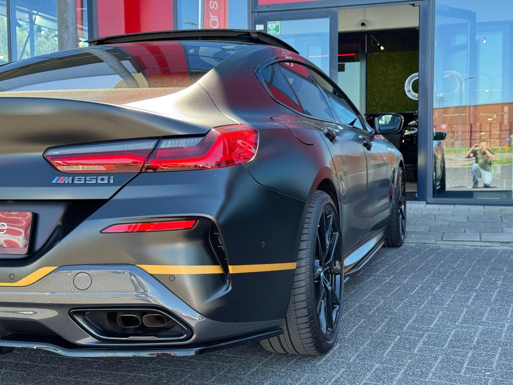 BMW 8 Serie – foto 4