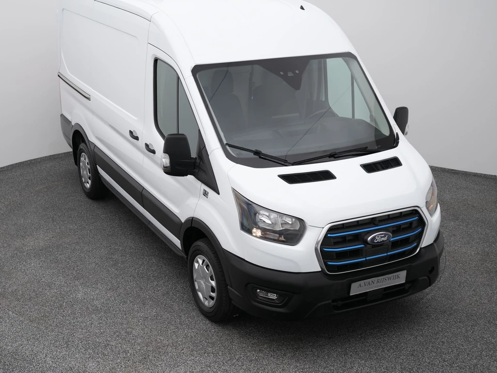 Ford E-Transit – foto 18