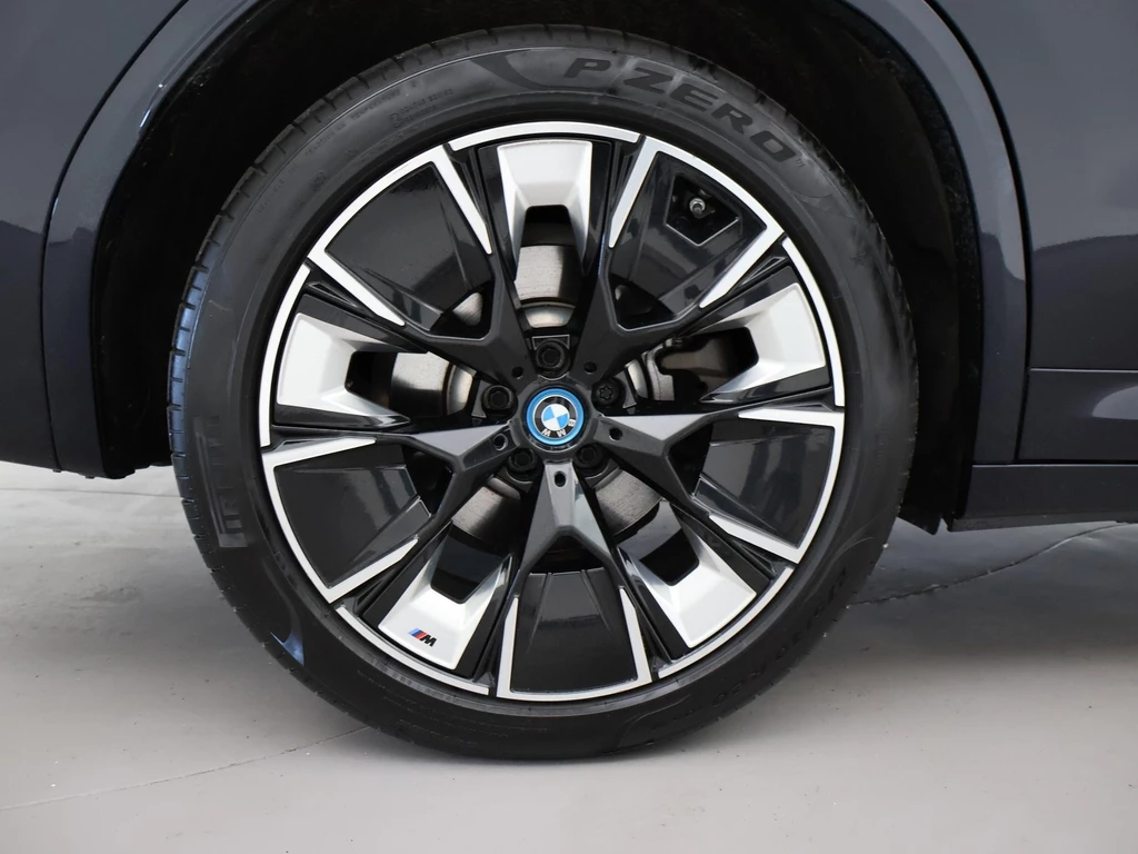 BMW iX3 – foto 25