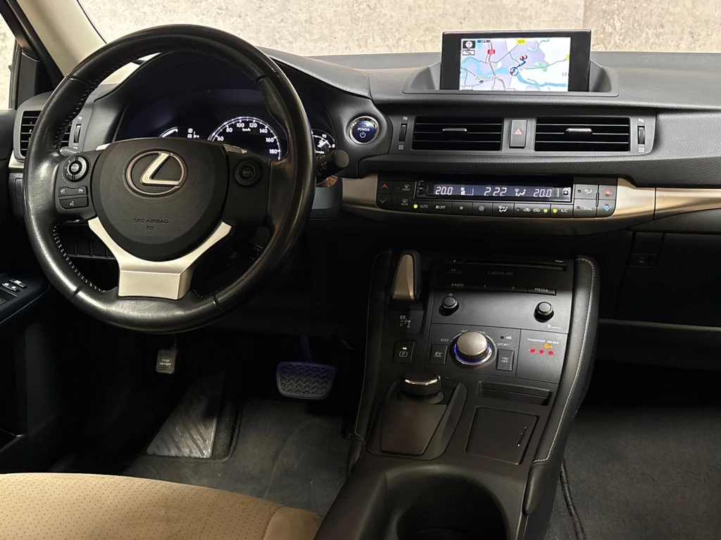 Lexus CT – foto 6