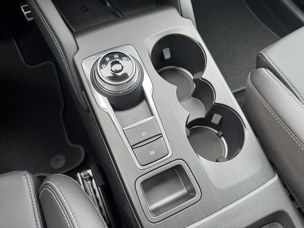 Ford Kuga – foto 28