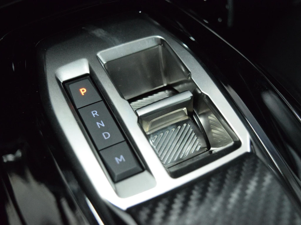 Peugeot 208 – foto 19