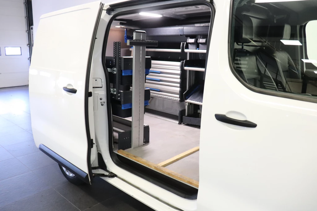 Opel Vivaro – foto 19