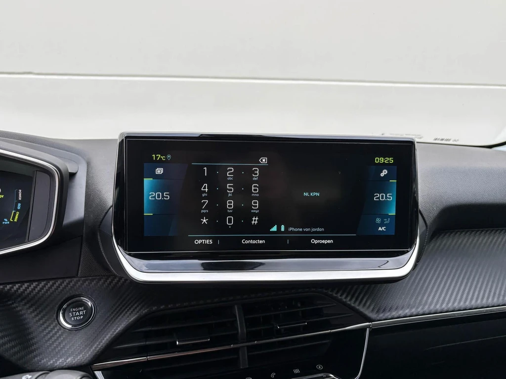 Peugeot e-208 – foto 42