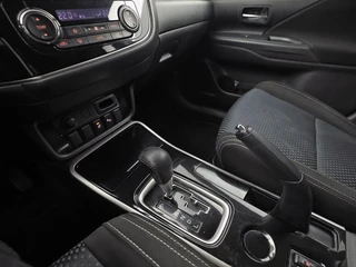 Mitsubishi Outlander Sport – thumbnail 12
