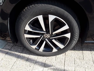 Volkswagen Golf – thumbnail 44