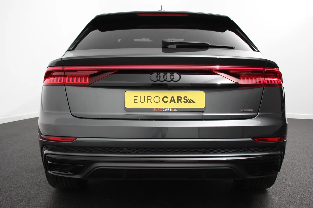 Audi Q8 – foto 3