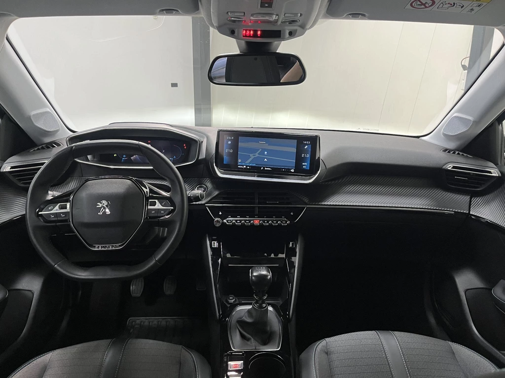 Peugeot 208 – foto 10