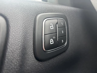 Ford Kuga – thumbnail 16