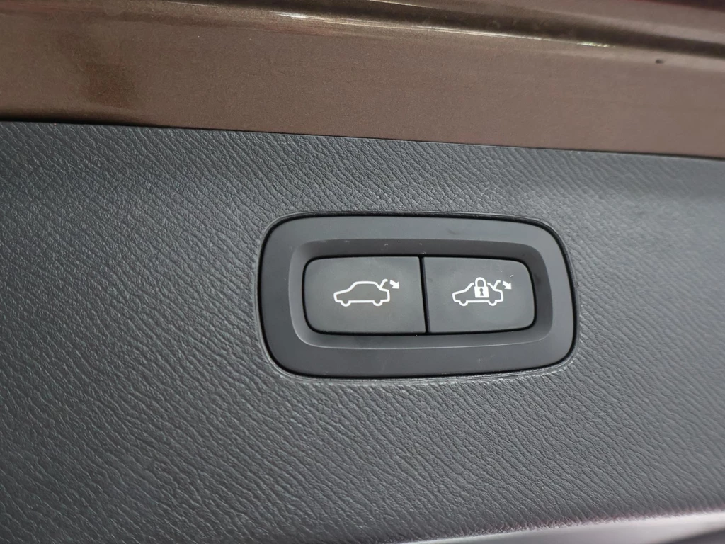 Volvo XC90 – foto 21