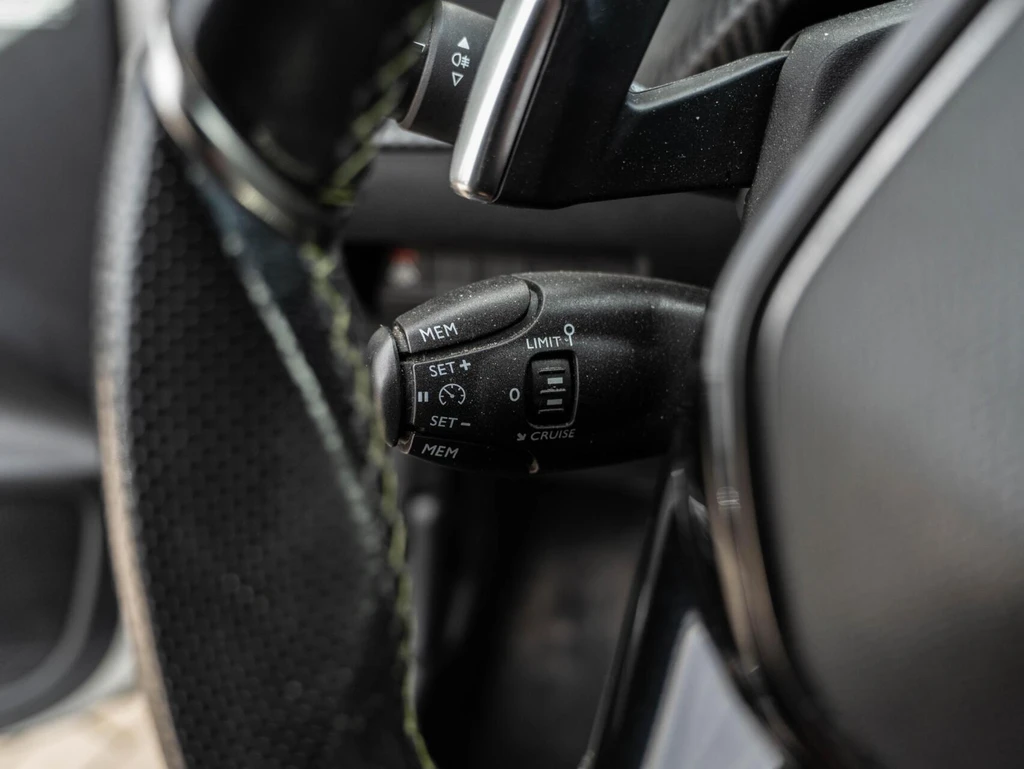 Peugeot 208 – foto 29