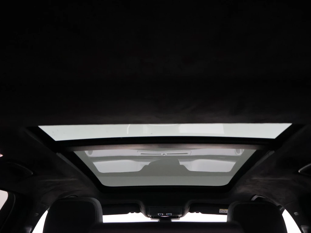 Jaguar F-PACE – foto 10