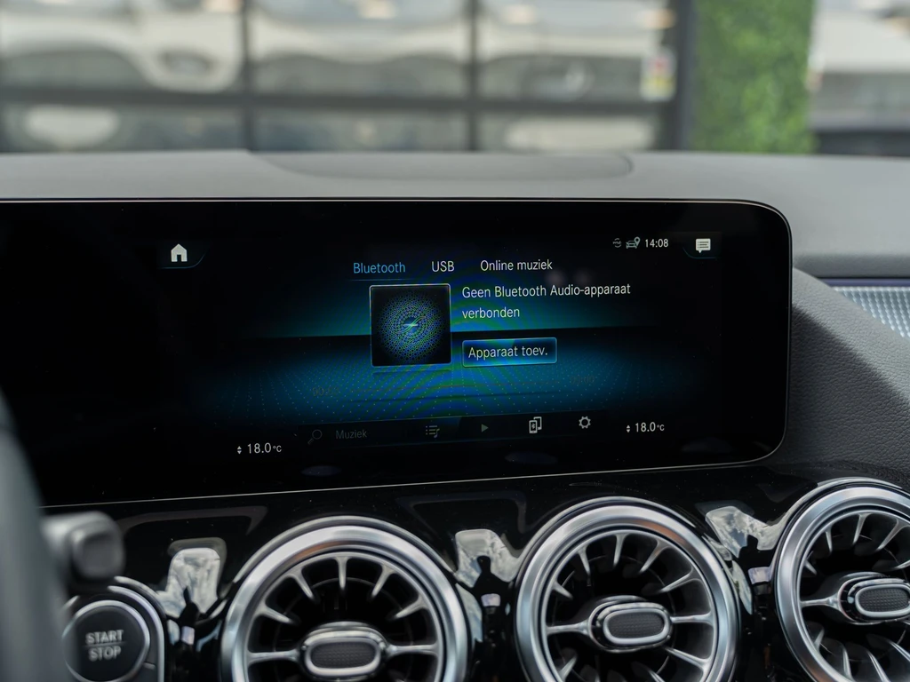 Mercedes-Benz EQA – foto 31