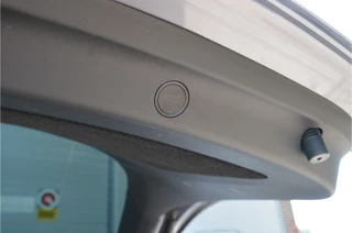 Tesla Model Y – thumbnail 33