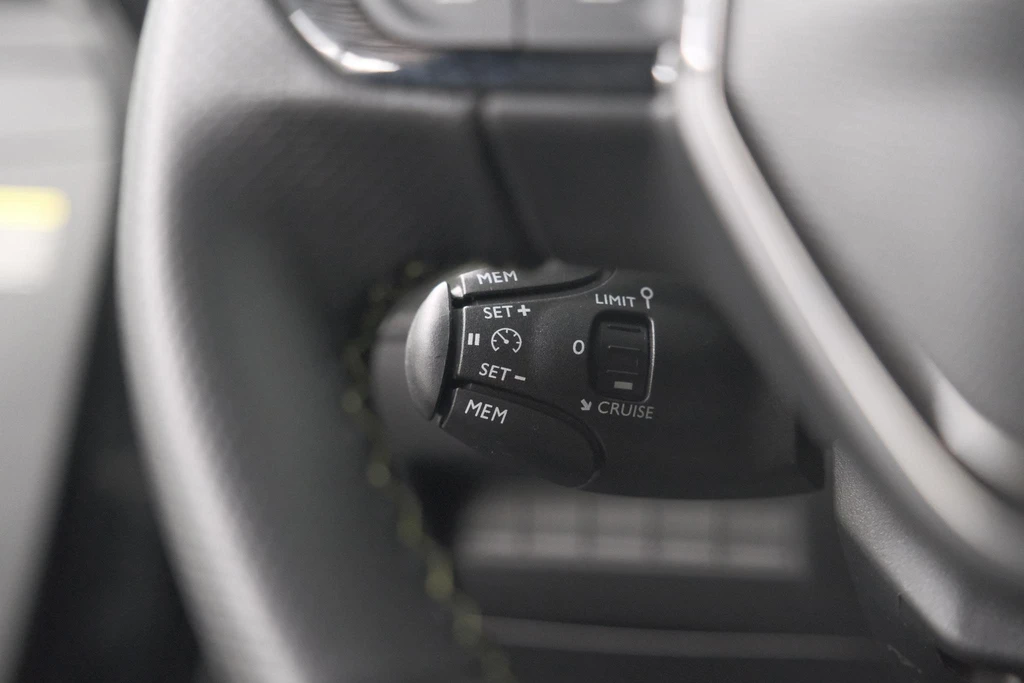 Peugeot 208 – foto 17