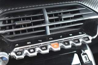Peugeot 208 – thumbnail 26