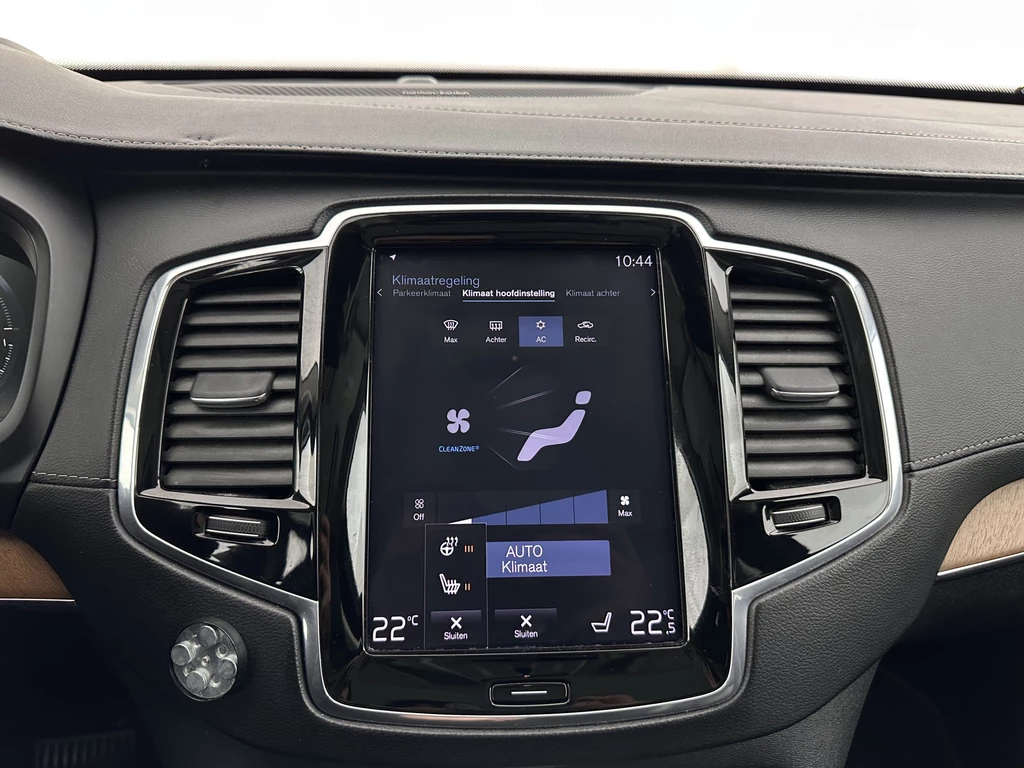 Volvo XC90 – foto 17