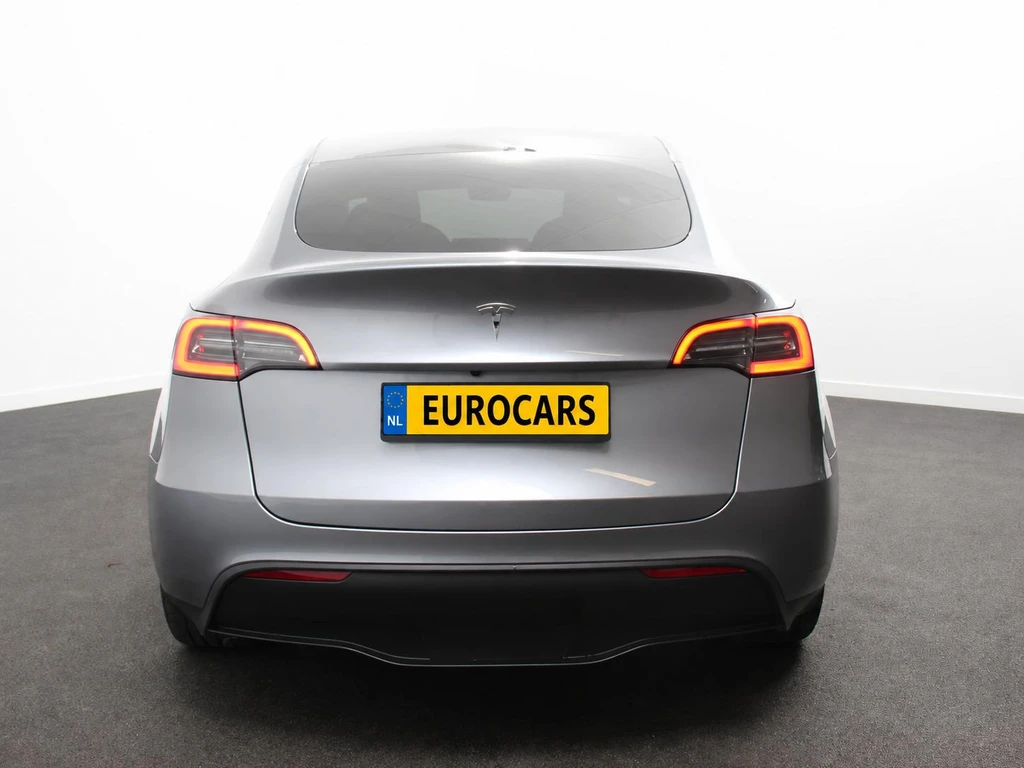 Tesla Model Y – foto 3