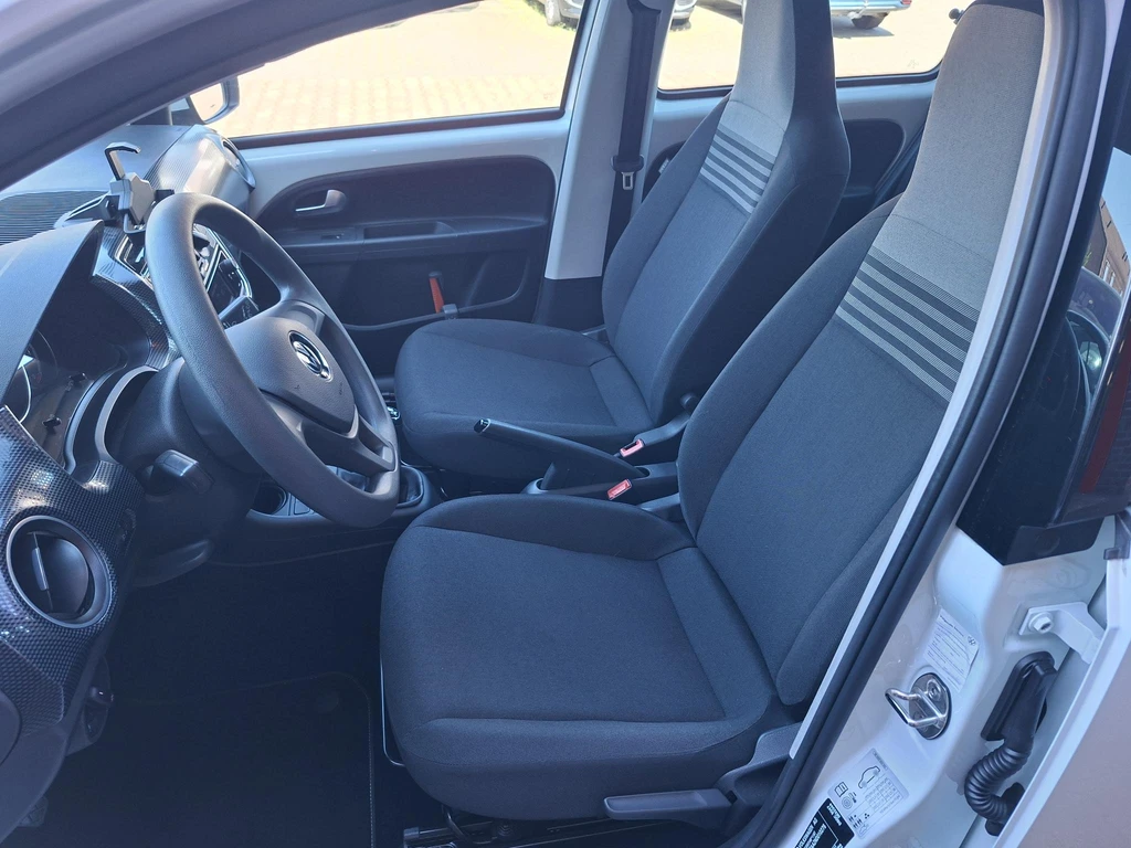 Volkswagen up! – foto 14