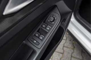 Volkswagen Golf – thumbnail 23