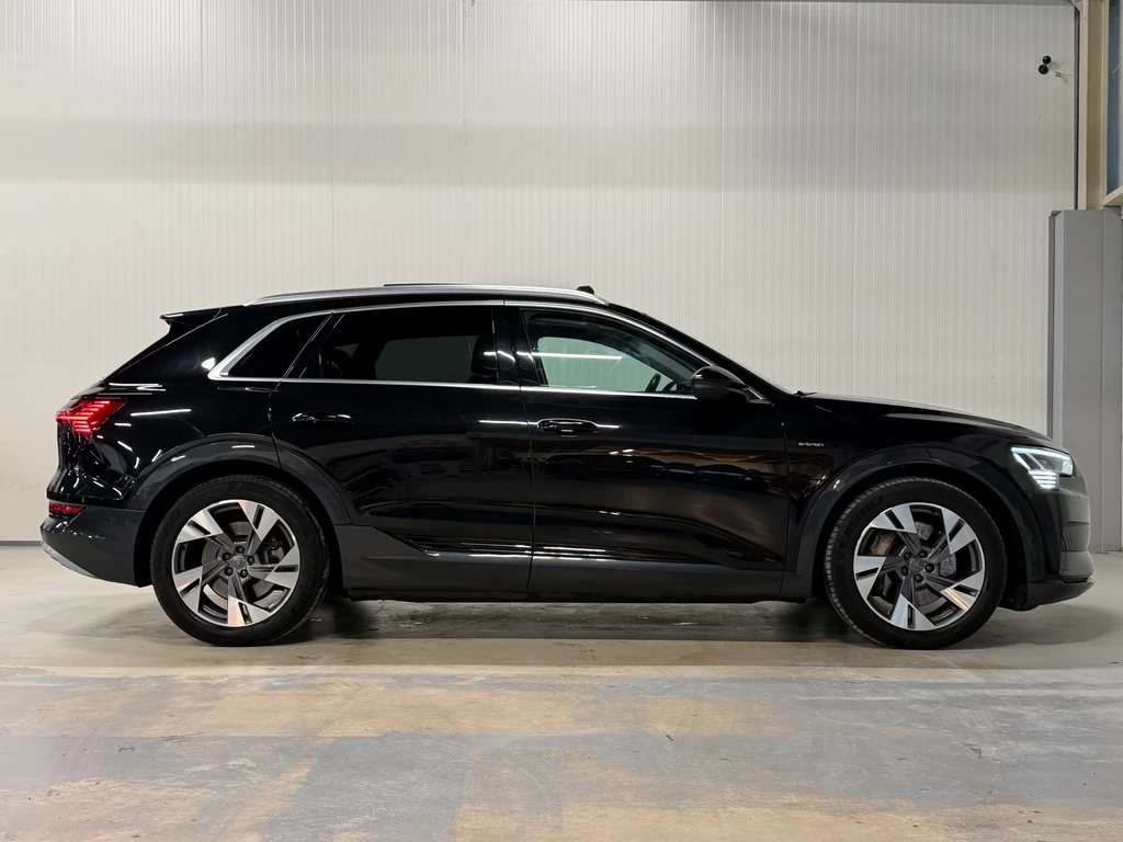 Audi e-tron – foto 6