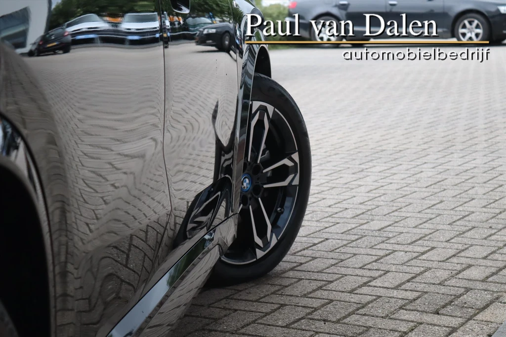 BMW iX1 – foto 58