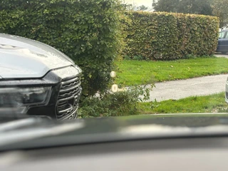 Land Rover Range Rover Velar – thumbnail 5