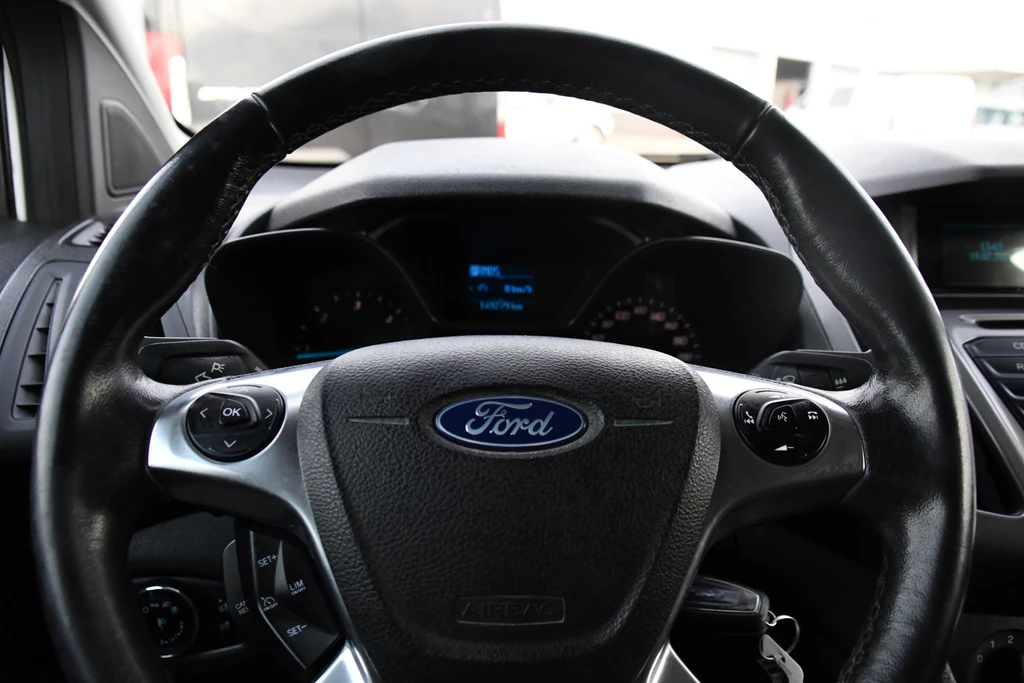 Ford Transit Connect – foto 18
