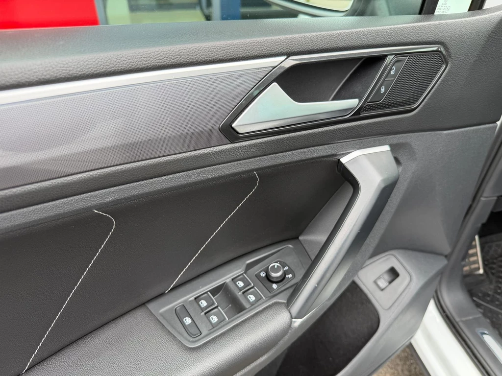Volkswagen Tiguan – foto 14