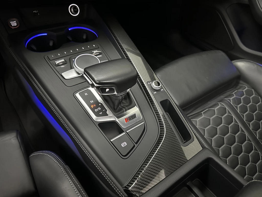 Audi RS4 – foto 23