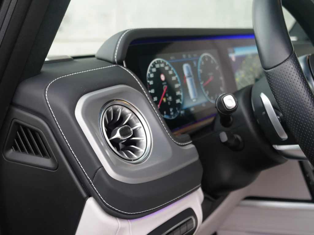 Mercedes-Benz G-Klasse – foto 15