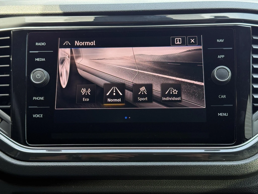 Volkswagen T-Roc – foto 23