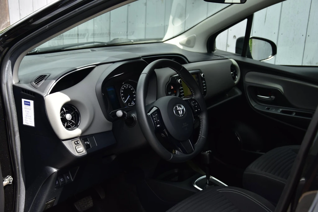 Toyota Yaris – foto 9