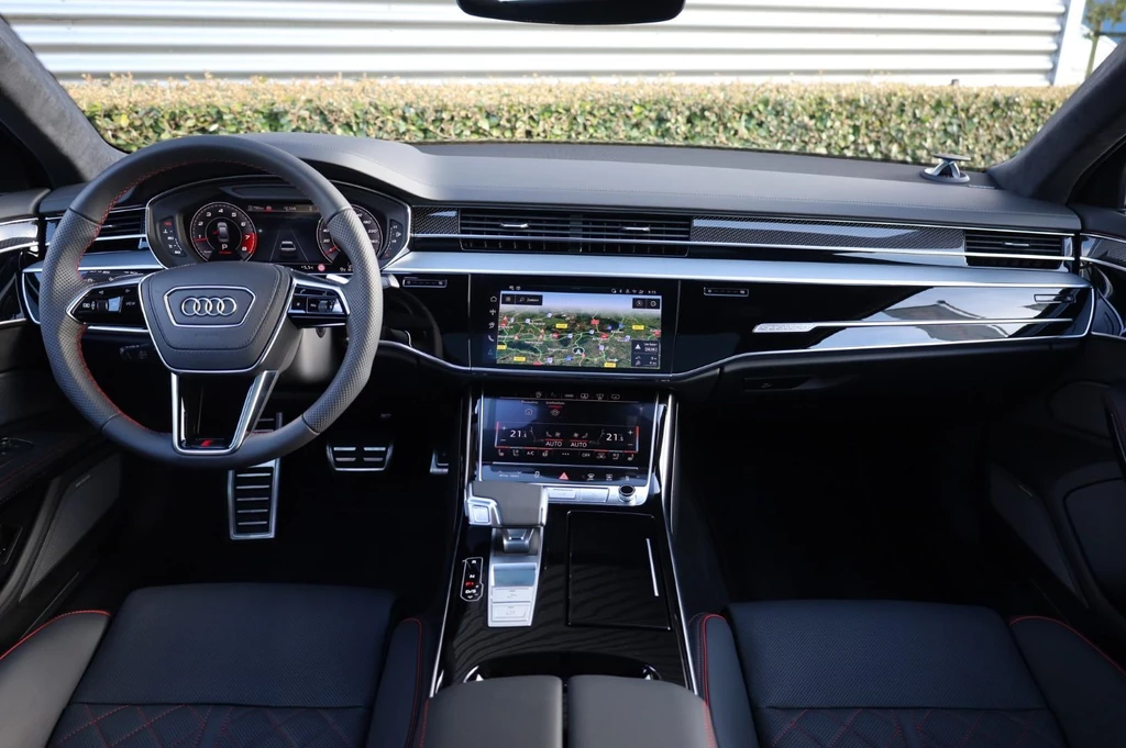 Audi S8 – foto 19