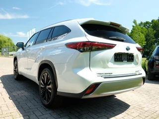 Toyota Highlander – thumbnail 2