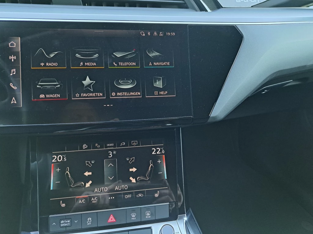 Audi e-tron – foto 18