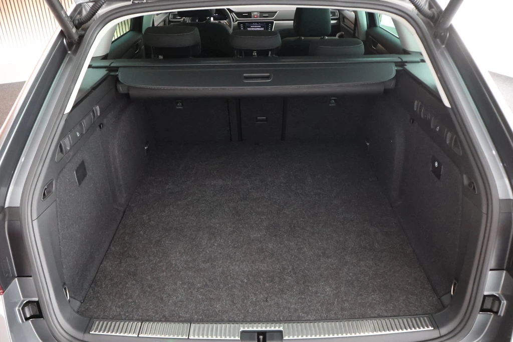 Škoda Superb – foto 51