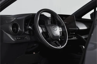 Toyota C-HR – thumbnail 18