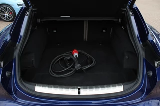 Porsche Taycan – thumbnail 18