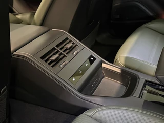 Porsche Panamera – thumbnail 24