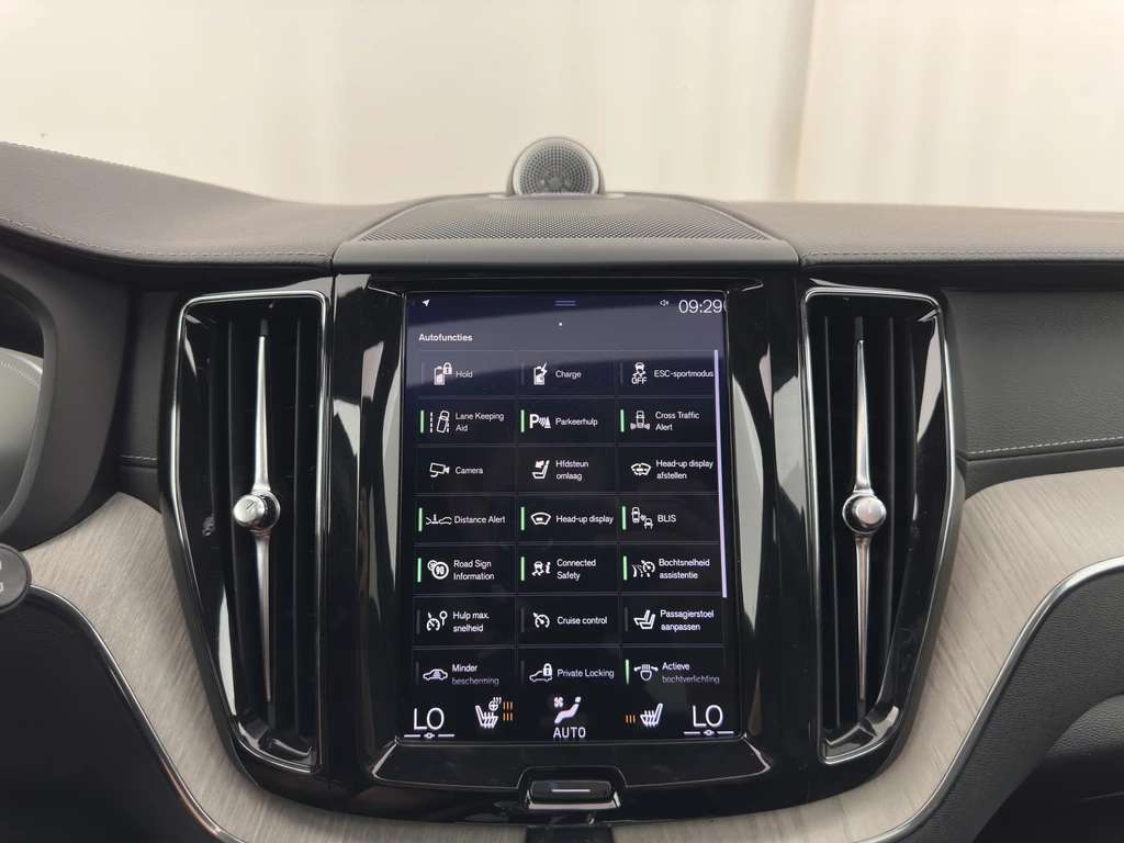 Volvo XC60 – foto 18