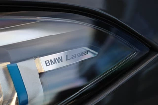 BMW 8 Serie – thumbnail 32