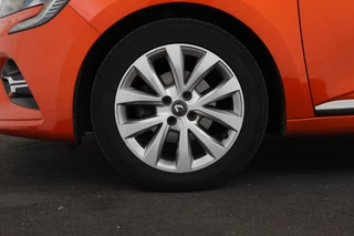 Renault Clio – thumbnail 9